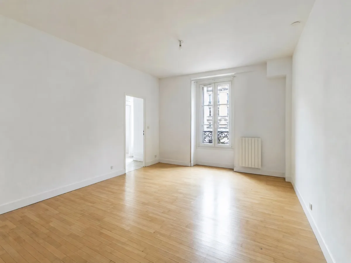 3 appartements Airbnb meublés à Bordeaux — avant